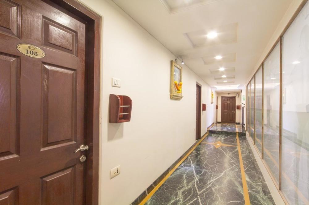 Hotel Peace Park Panvel Esterno foto